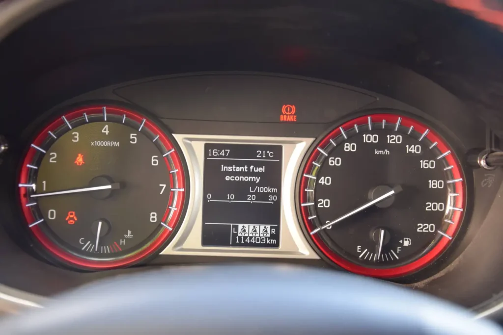 Suzuki Vitara – foto 18 van 31