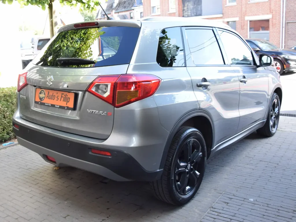 Suzuki Vitara – foto 6 van 31